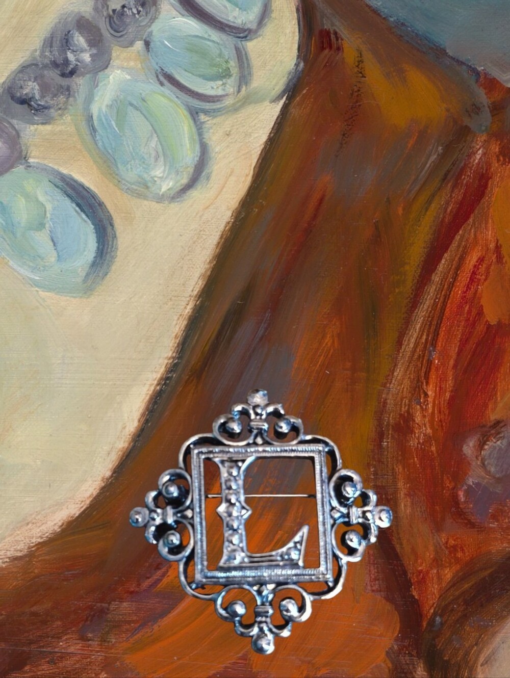 Silver Monogram 'L' Art Pin